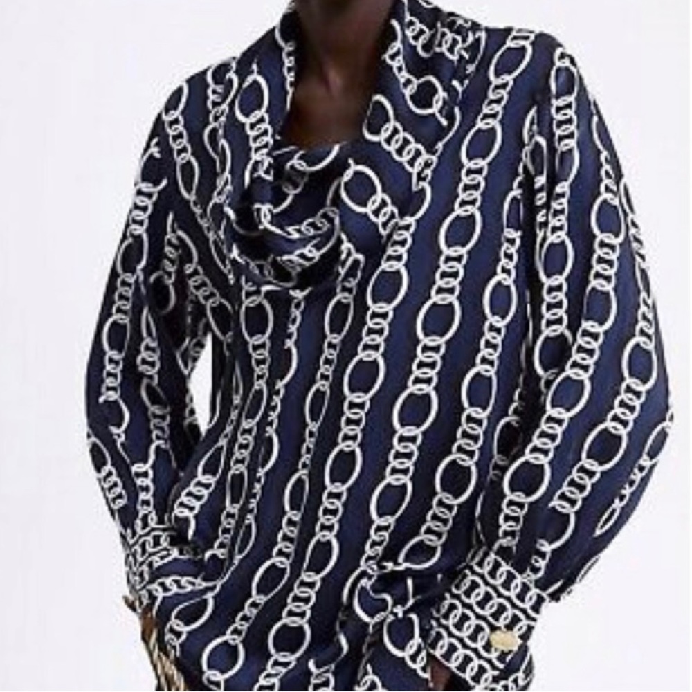 **3 for $15** NWT ZARA Chain Print Navy Blouse Shirt XS